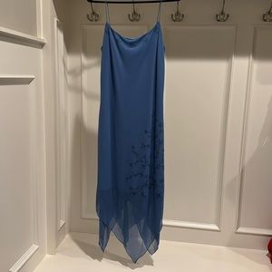 Women’s lightweight midi dress